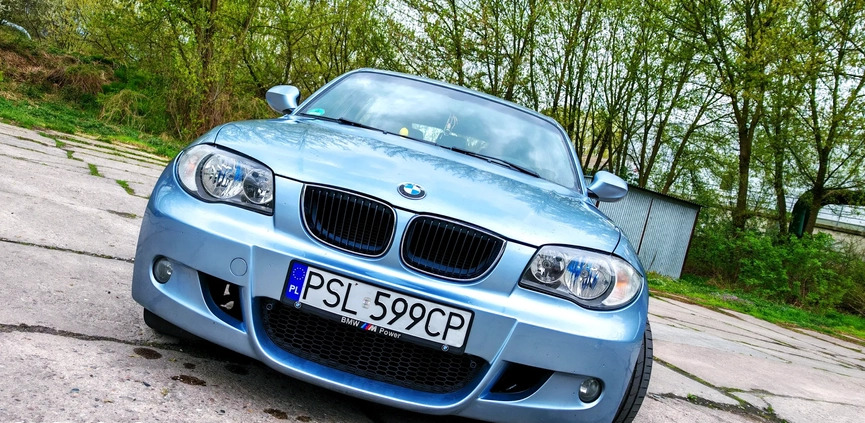 BMW Seria 1 cena 24000 przebieg: 165000, rok produkcji 2010 z Namysłów małe 79